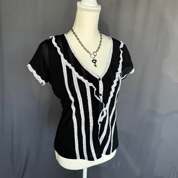 Gothic lolita blouse button up - Picture 2 of 5